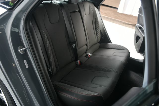 2022 Hyundai Elantra N Line Manual - 23022057 - 37