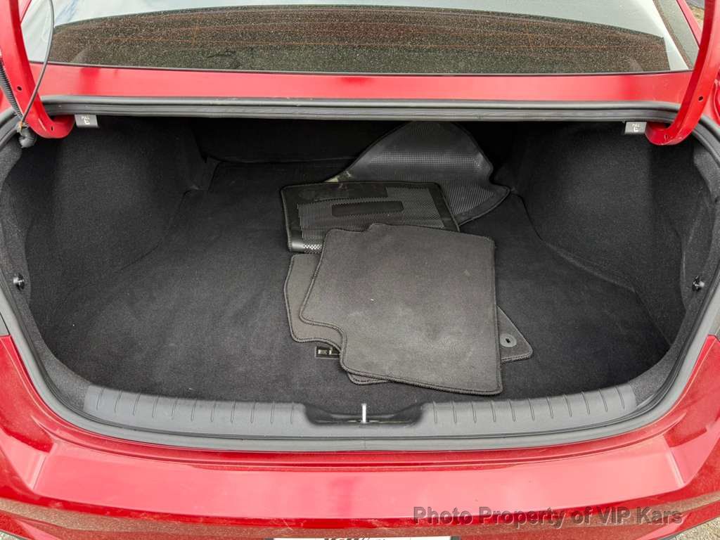 2022 Hyundai Elantra SE IVT - 23005802 - 19