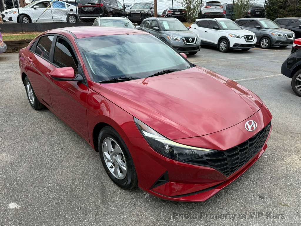 2022 Hyundai Elantra SE IVT - 23005802 - 2