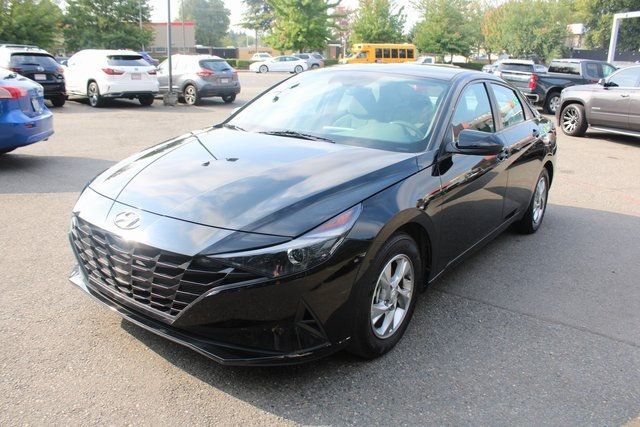 2022 Hyundai Elantra SE photo 6