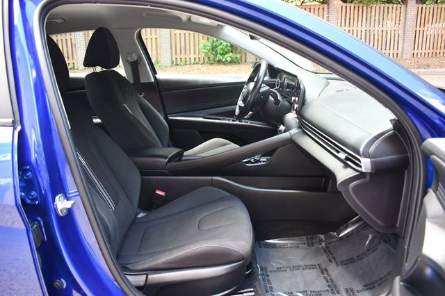 2022 Hyundai Elantra SEL IVT - 23006200 - 24
