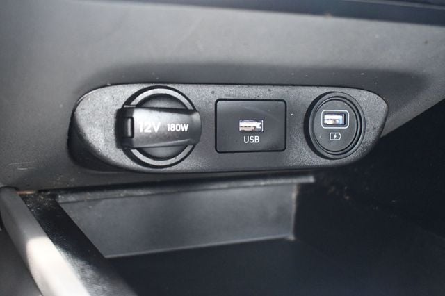 2022 Hyundai Elantra SEL IVT - 23042005 - 29