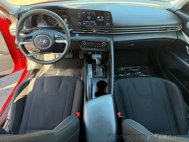 2022 Hyundai Elantra SEL IVT - 22947050 - 18