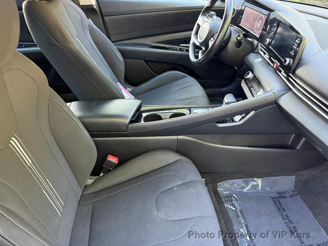 2022 Hyundai Elantra SEL IVT - 23013026 - 12