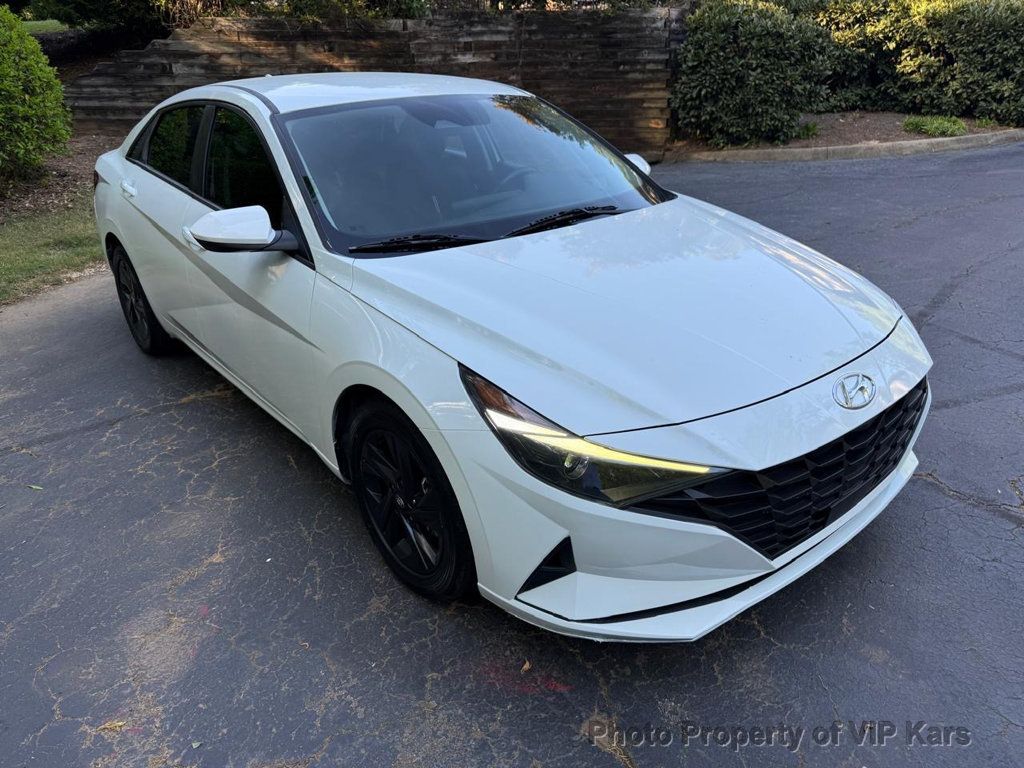 2022 Hyundai Elantra SEL IVT - 23013026 - 2