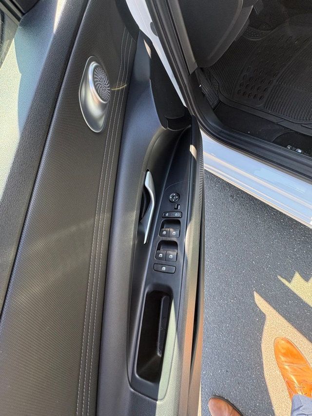 2022 Hyundai Elantra SEL IVT - 23009910 - 14