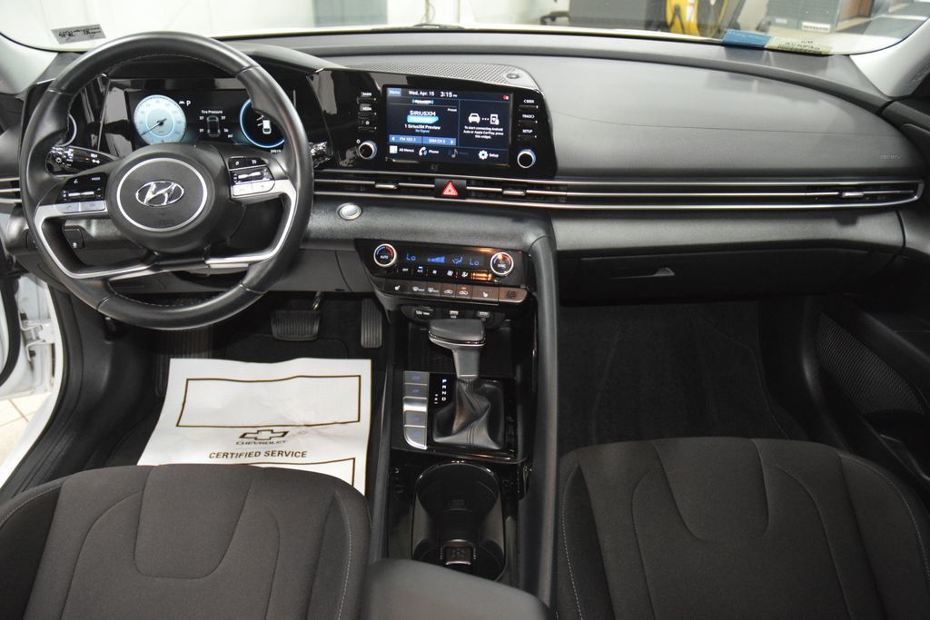 2022 Hyundai Elantra SEL IVT - 23009910 - 21