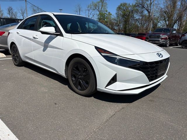 2022 Hyundai Elantra SEL IVT - 23009910 - 2