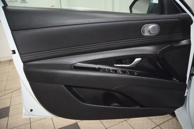 2022 Hyundai Elantra SEL IVT - 23009910 - 34