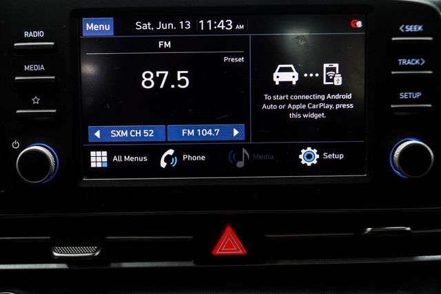 2022 Hyundai Elantra SEL IVT - 23040202 - 22