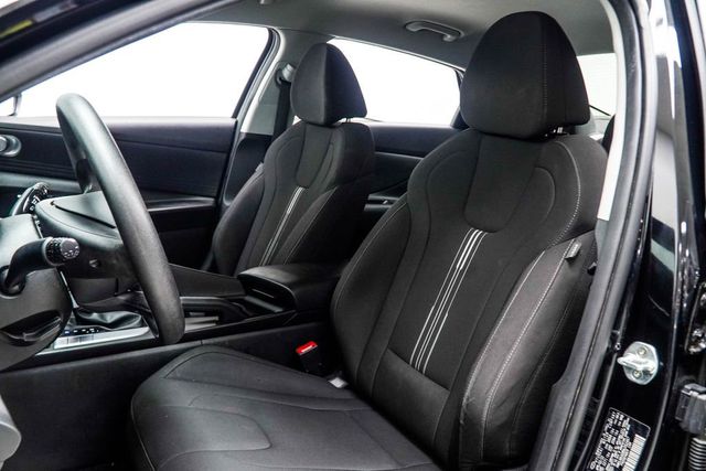 2022 Hyundai Elantra SEL IVT - 23040202 - 35