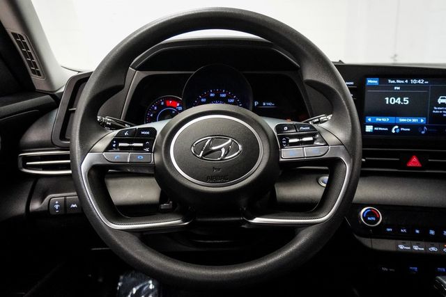 2022 Hyundai Elantra SEL IVT - 22935689 - 12