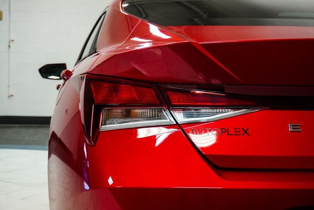 2022 Hyundai Elantra SEL IVT - 22935689 - 37