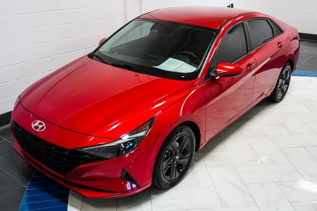 2022 Hyundai Elantra SEL IVT - 22935689 - 39