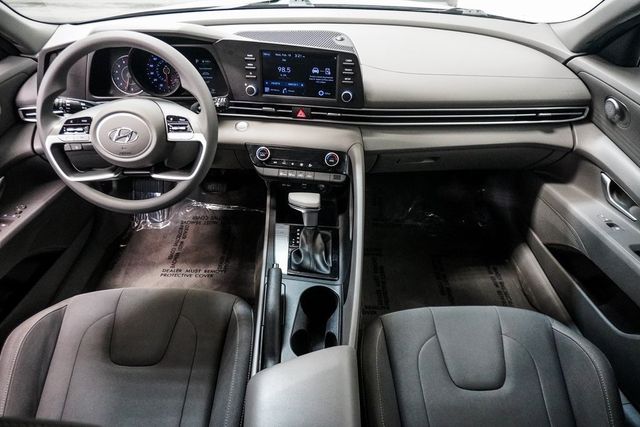 2022 Hyundai Elantra SEL IVT - 22974200 - 9