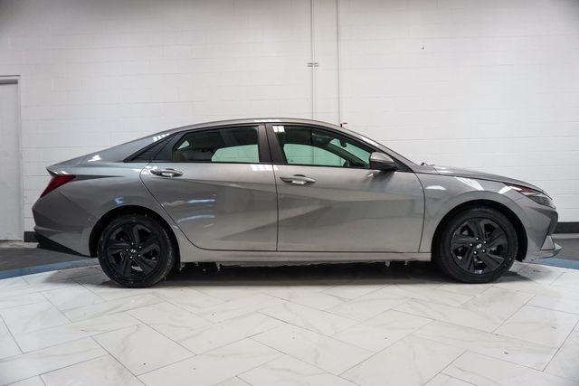 2022 Hyundai Elantra SEL IVT - 22974200 - 31