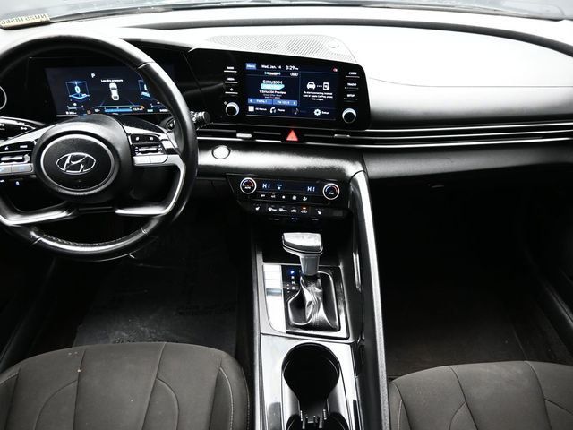 2022 Hyundai Elantra SEL IVT - 22996052 - 16