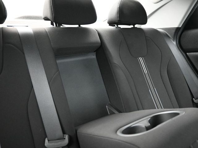 2022 Hyundai Elantra SEL IVT - 22996052 - 19