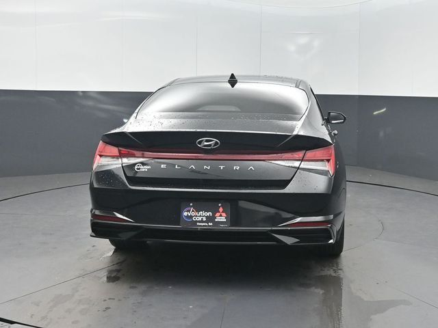 2022 Hyundai Elantra SEL IVT - 22996052 - 31