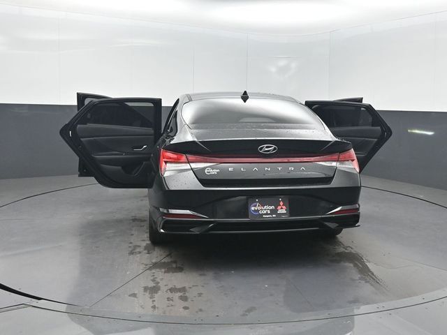 2022 Hyundai Elantra SEL IVT - 22996052 - 37