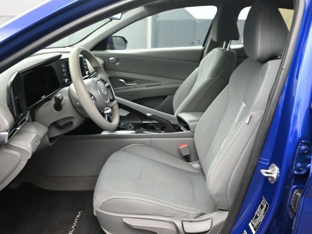 2022 Hyundai Elantra SEL IVT - 22978611 - 11