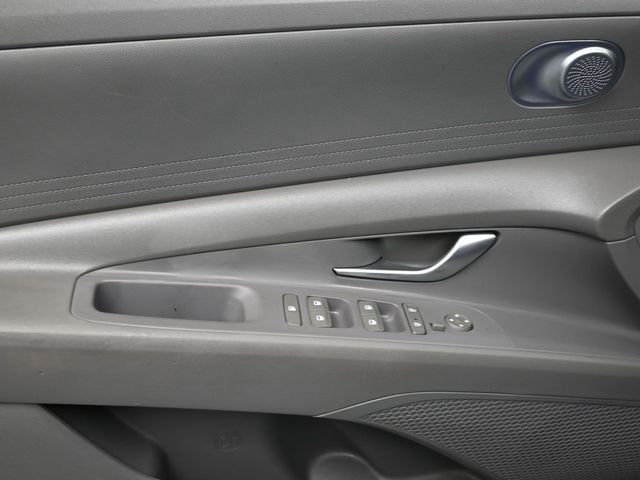 2022 Hyundai Elantra SEL IVT - 22978611 - 12