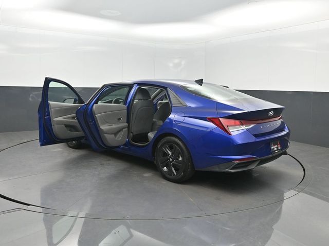 2022 Hyundai Elantra SEL IVT - 22978611 - 33