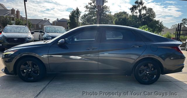 2022 Hyundai Elantra SEL IVT - 23097207 - 10