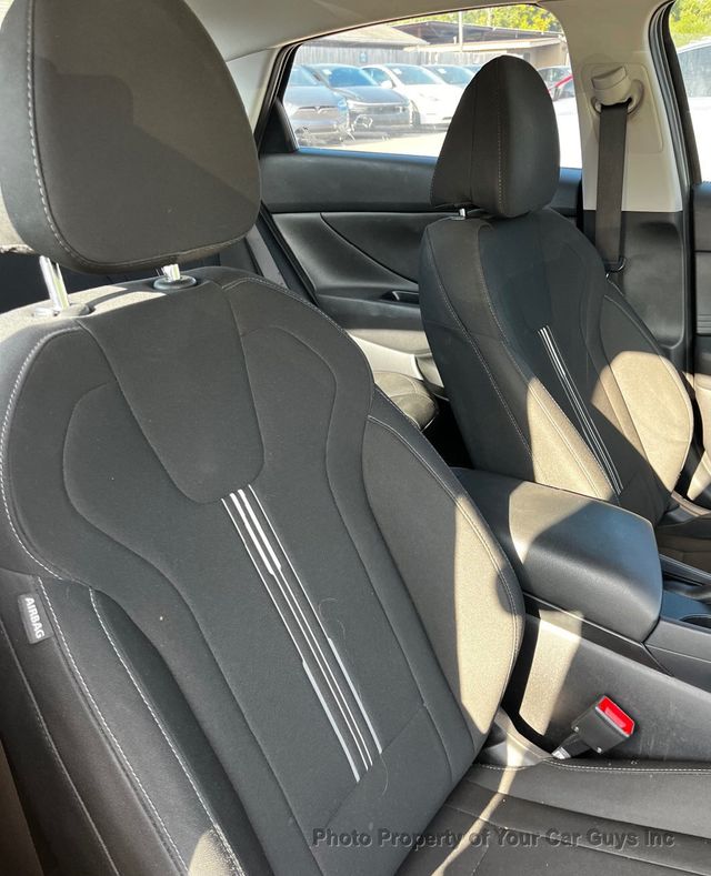 2022 Hyundai Elantra SEL IVT - 23097207 - 13