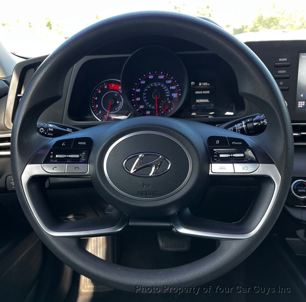 2022 Hyundai Elantra SEL IVT - 23097207 - 22