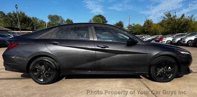 2022 Hyundai Elantra SEL IVT - 23097207 - 4