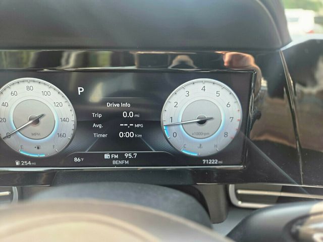 2022 Hyundai Elantra SEL IVT - 23045070 - 18