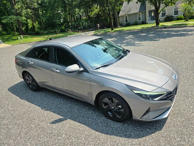 2022 Hyundai Elantra SEL IVT - 23045070 - 6