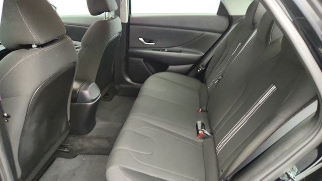 2022 Hyundai Elantra SEL IVT - 22967431 - 20