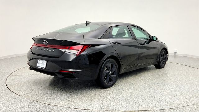 2022 Hyundai Elantra SEL IVT - 22967431 - 4