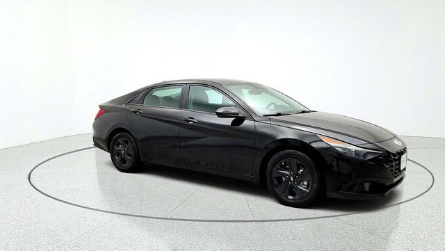 2022 Hyundai Elantra SEL IVT - 23086524 - 2