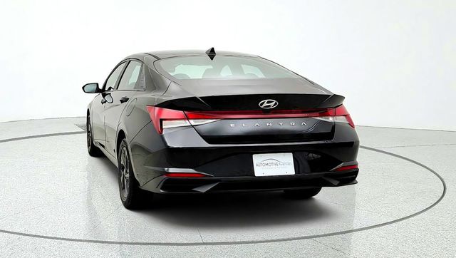2022 Hyundai Elantra SEL IVT - 23086524 - 5
