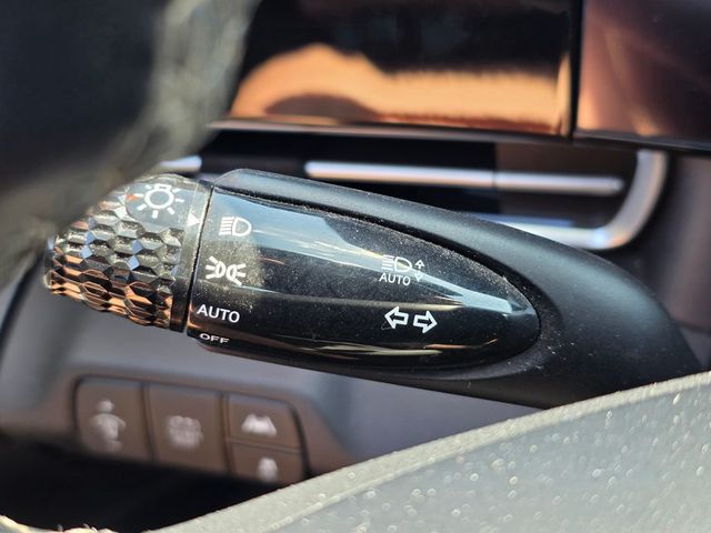 2022 Hyundai Elantra Hybrid Limited DCT - 22994875 - 36