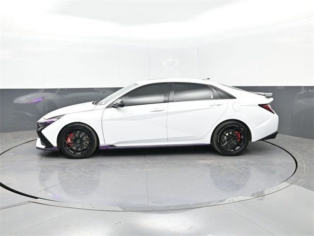 2022 Hyundai Elantra N Base photo 2