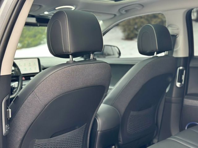 2022 Hyundai IONIQ 5 Limited AWD - 22977495 - 17