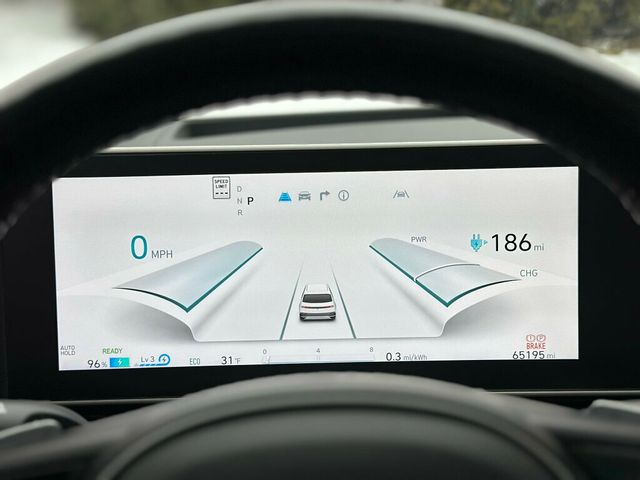 2022 Hyundai IONIQ 5 Limited AWD - 22977495 - 28