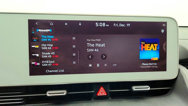 2022 Hyundai IONIQ 5 SE - 22962069 - 16