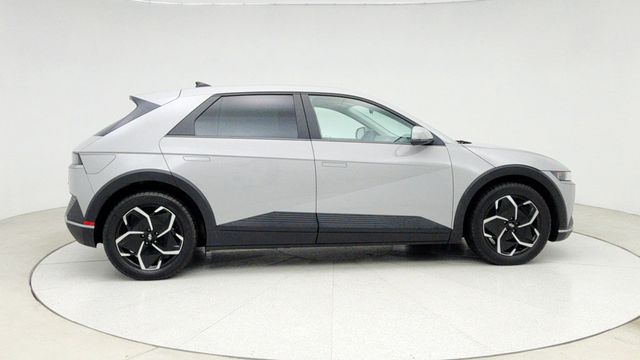 2022 Hyundai IONIQ 5 SE AWD - 22949928 - 3