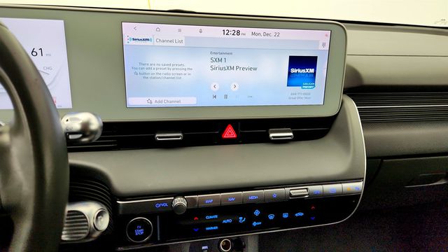 2022 Hyundai IONIQ 5 SE AWD - 22962924 - 16