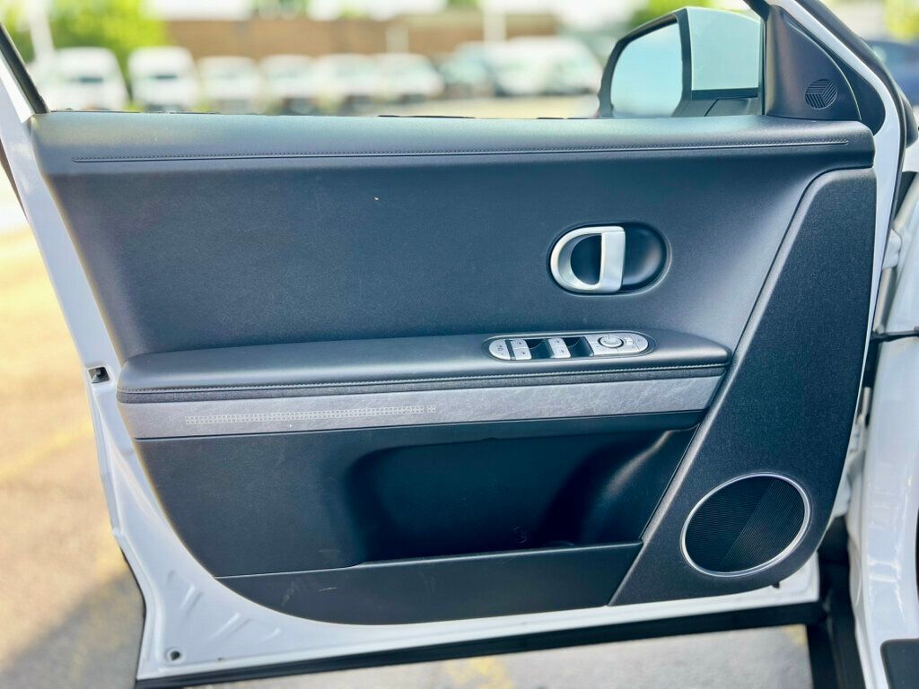 2022 Hyundai IONIQ 5 SEL RWD - 22874911 - 11