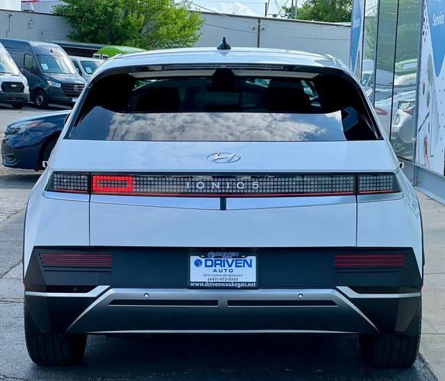 2022 Hyundai IONIQ 5 SEL RWD - 22874911 - 32