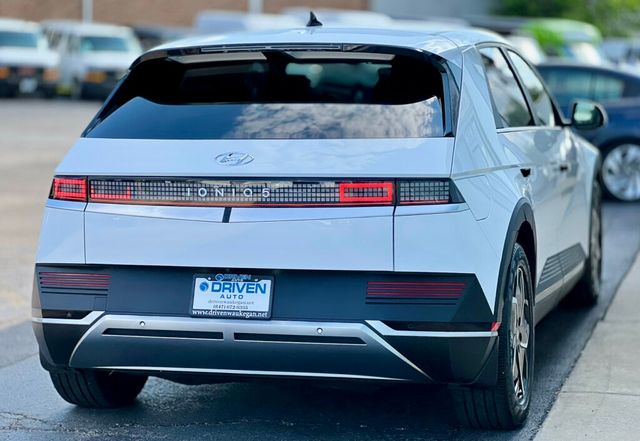 2022 Hyundai IONIQ 5 SEL RWD - 22874911 - 5