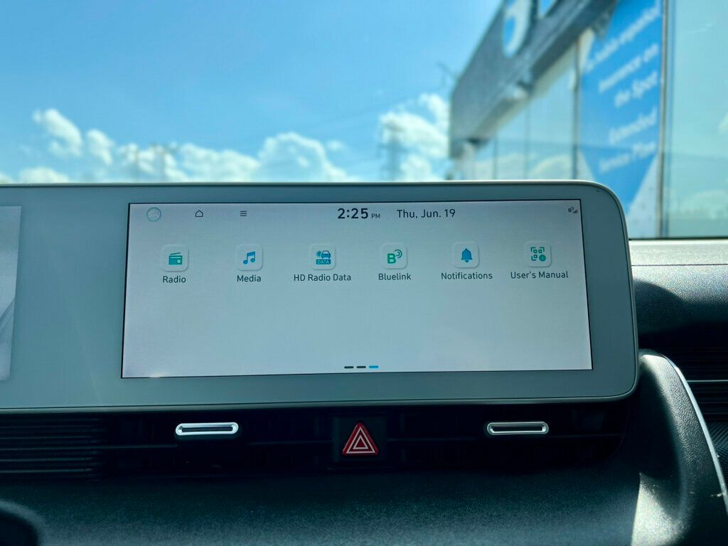 2022 Hyundai IONIQ 5 SE RWD - 22867295 - 22