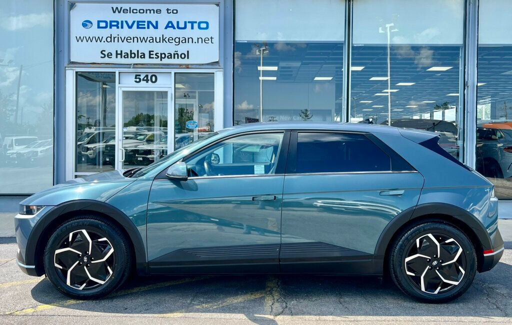 2022 Hyundai Ioniq 5 SE photo 3