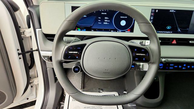 2022 Hyundai IONIQ 5 SE RWD - 23055767 - 11